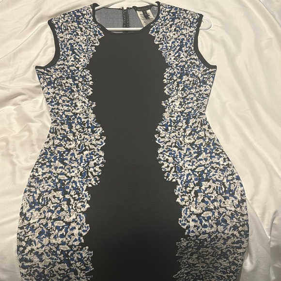 BCBG MAXAZRIA dress. Worn twice. - Picture 3 of 3